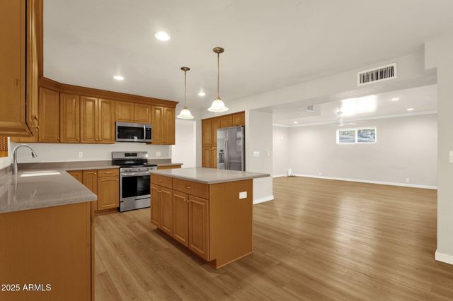 2139 S LA ROSA Drive, Tempe, AZ 85282