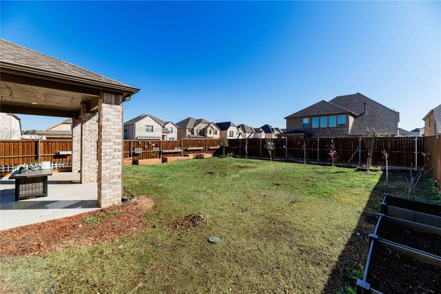 2148 Chapman Lane, Little Elm, TX 75068