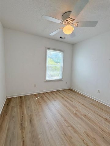 1667 Woodsford Road, Kennesaw, GA 30152