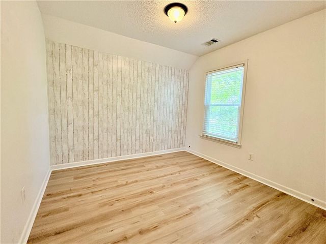 1667 Woodsford Road, Kennesaw, GA 30152