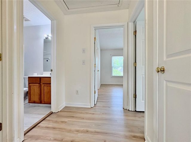 1667 Woodsford Road, Kennesaw, GA 30152