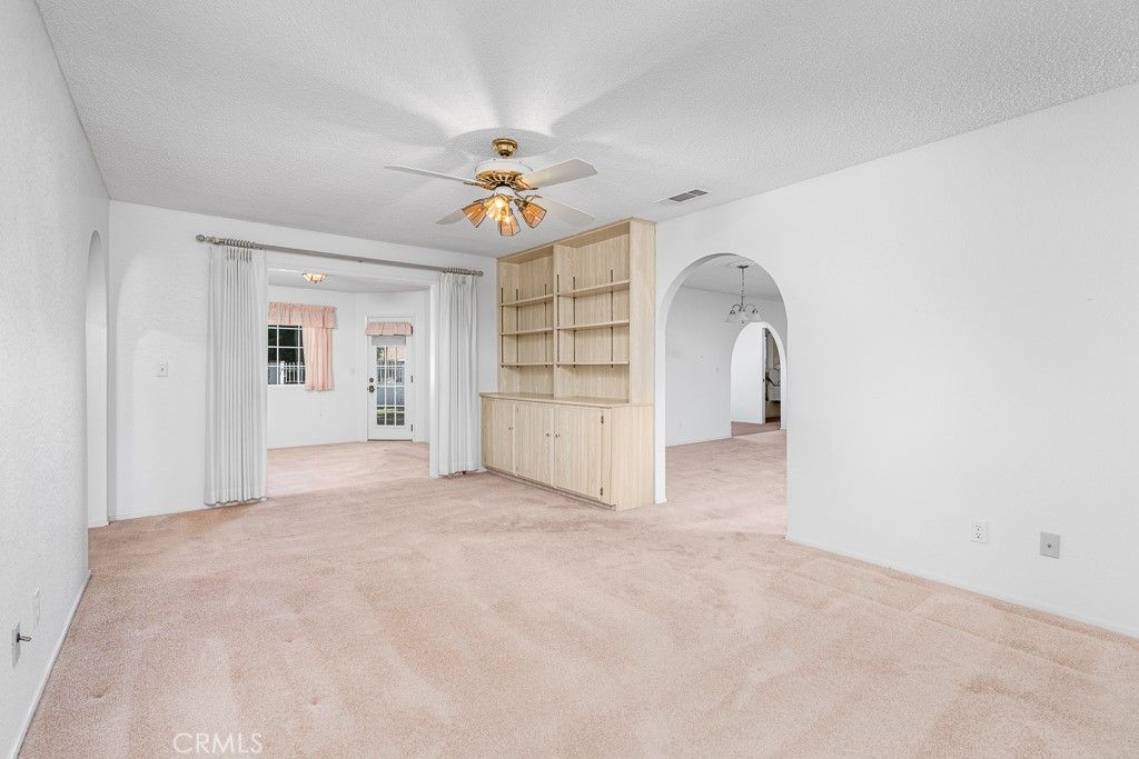 Image 10 of property listing at 2899 Maple, Hemet, CA 92545