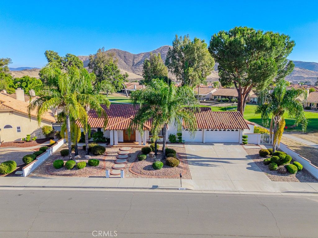Image 28 of property listing at 2899 Maple, Hemet, CA 92545