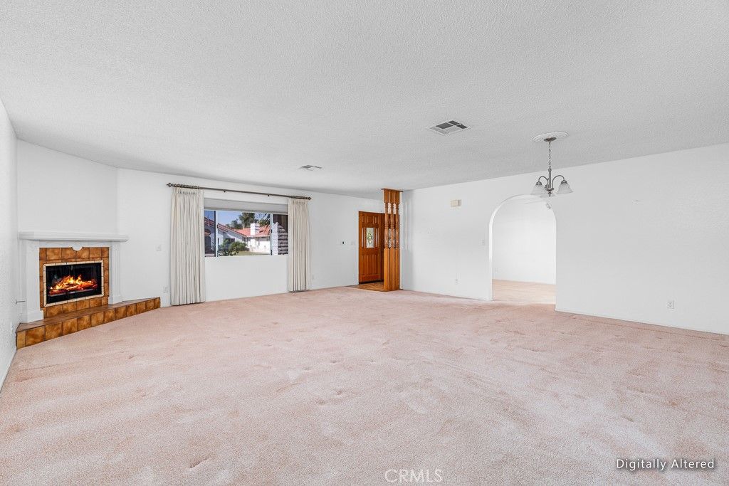 Image 6 of property listing at 2899 Maple, Hemet, CA 92545