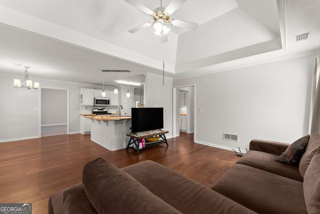 1200 Sunrise Field Court, Lawrenceville, GA 30043