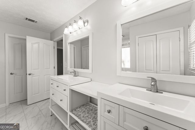 1200 Sunrise Field Court, Lawrenceville, GA 30043