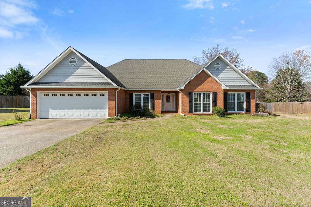 1200 Sunrise Field Court, Lawrenceville, GA 30043