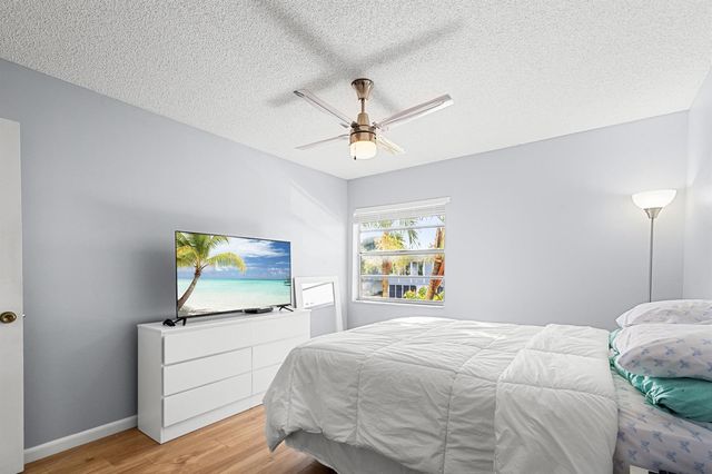 605 Flanders M, Delray Beach, FL 33484