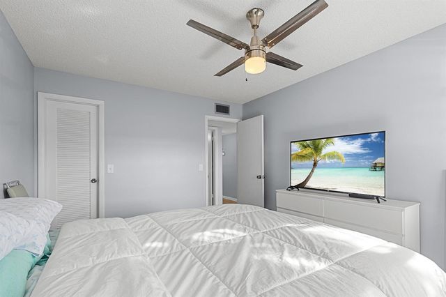 605 Flanders M, Delray Beach, FL 33484