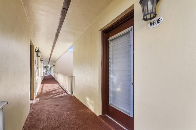 605 Flanders M, Delray Beach, FL 33484
