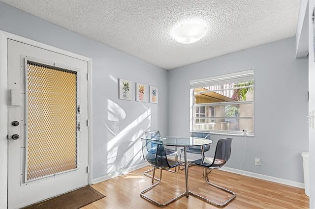 605 Flanders M, Delray Beach, FL 33484