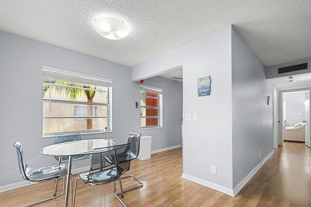 605 Flanders M, Delray Beach, FL 33484