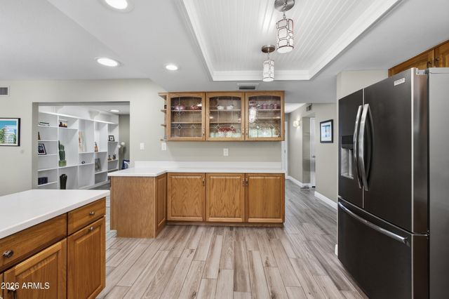 9601 N 35TH Place, Phoenix, AZ 85028