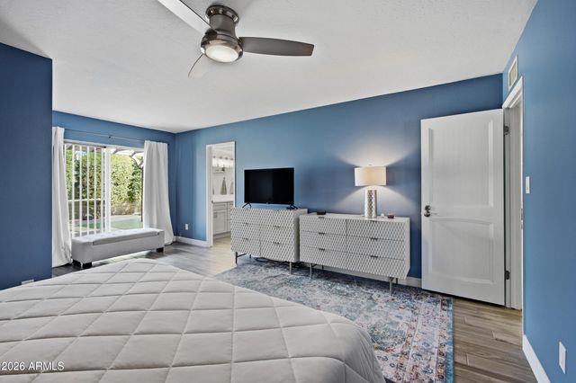 9601 N 35TH Place, Phoenix, AZ 85028