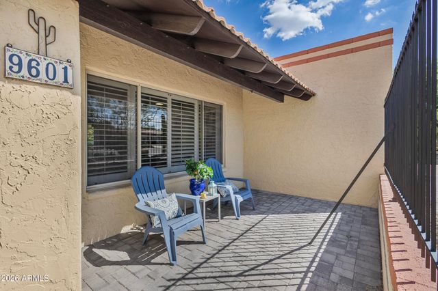 9601 N 35TH Place, Phoenix, AZ 85028