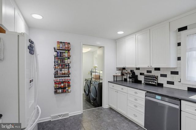 1103 WESTVIEW TER, Dover, DE 19904