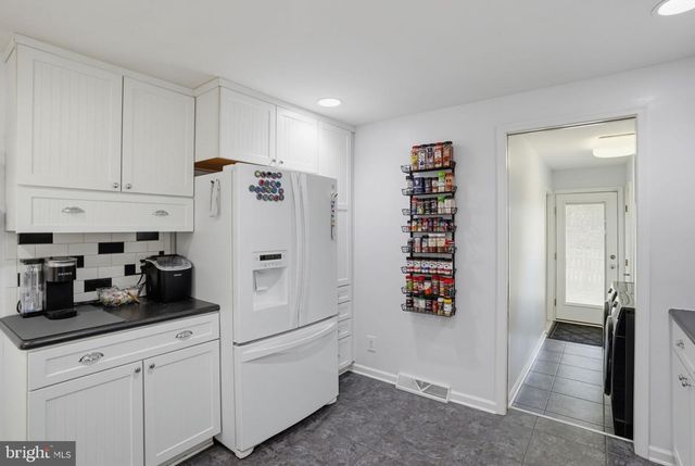 1103 WESTVIEW TER, Dover, DE 19904