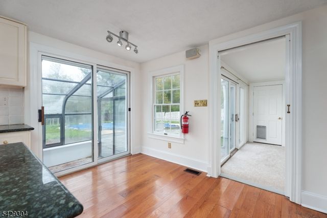 208 Mountain Rd, East Amwell Twp., NJ 08551