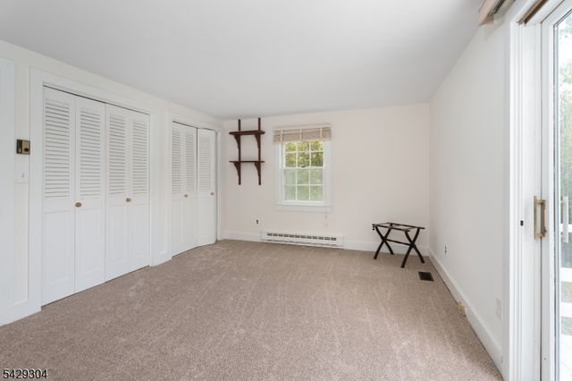 208 Mountain Rd, East Amwell Twp., NJ 08551