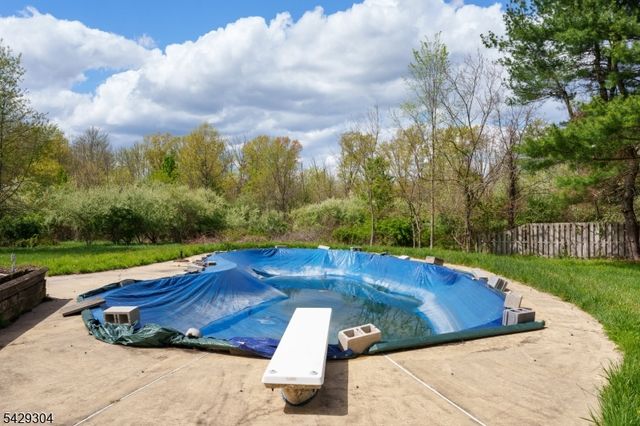 208 Mountain Rd, East Amwell Twp., NJ 08551