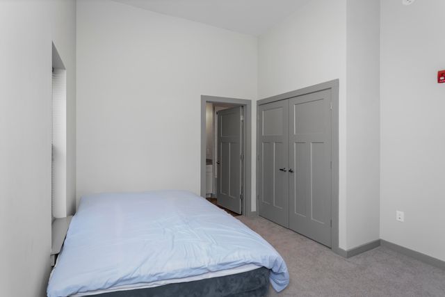 782 Riverfront Parkway 123, Chattanooga, TN 37402
