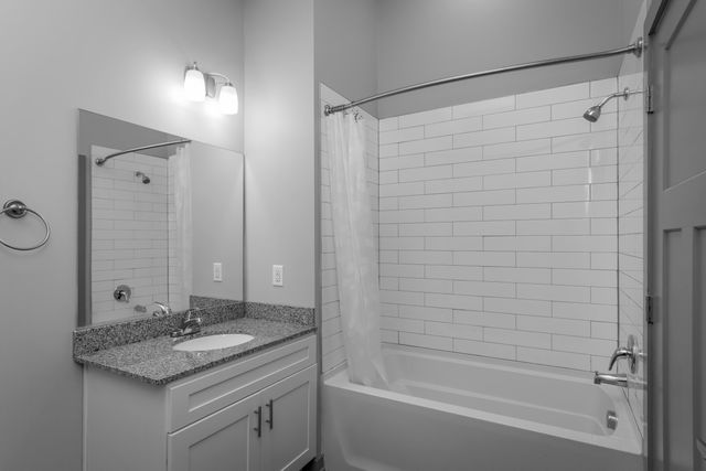 782 Riverfront Parkway 123, Chattanooga, TN 37402