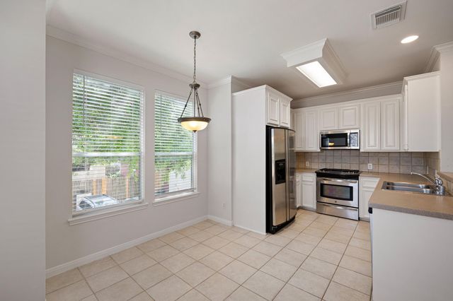 1727 Hadley Street, Houston, TX 77003