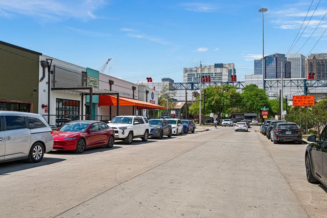 1727 Hadley Street, Houston, TX 77003