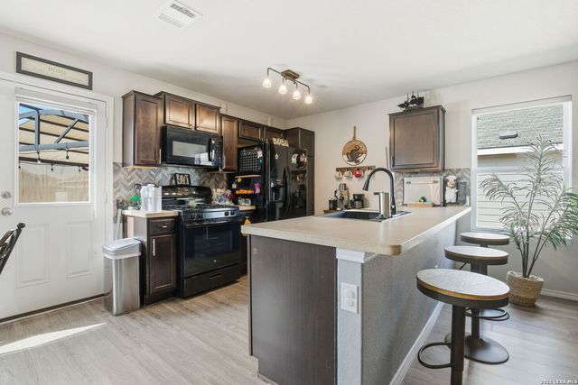 449 Moonvine Way, New Braunfels, TX 78130