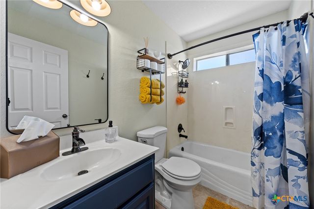 3000 W Amity Road, Salado, TX 76571