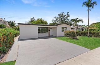 824 S F Street, Lake Worth, FL 33460