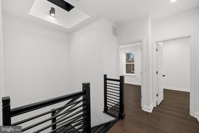 25 RHODE ISLAND AVE NW, Washington, DC 20001
