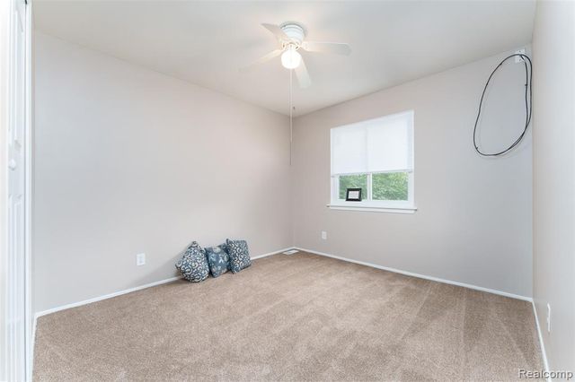 1200 S Holmes Street, Lansing, MI 48912