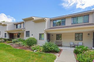 129 Highwood Drive 129, Franklin, MA 02038