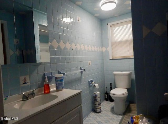 1610 Avenue A, Schenectady, NY 12308