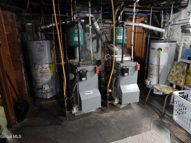 1610 Avenue A, Schenectady, NY 12308