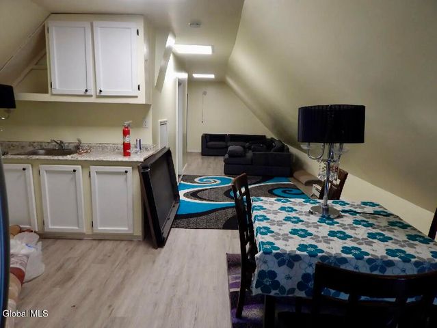 1610 Avenue A, Schenectady, NY 12308