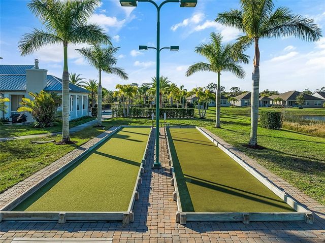 6060 Wild Olive Way, Vero Beach, FL 32966