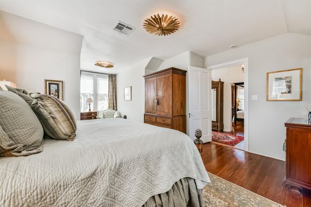 1416 Sealy Street, Galveston, TX 77550