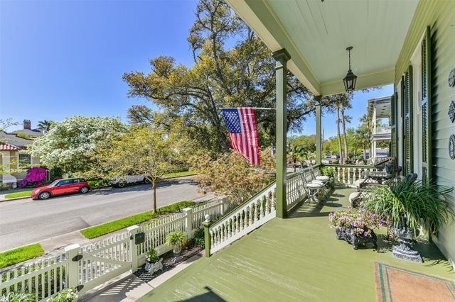 1416 Sealy Street, Galveston, TX 77550