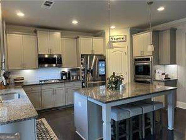 314 Vermillion Street, Acworth, GA 30102