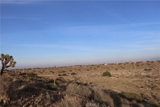 9955 Macron Street, Hesperia, CA 92344