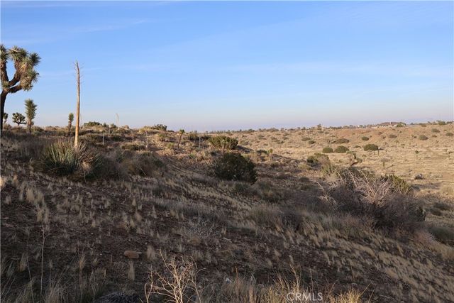 9955 Macron Street, Hesperia, CA 92344