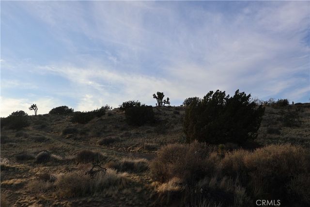 9955 Macron Street, Hesperia, CA 92344