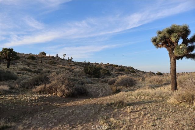 9955 Macron Street, Hesperia, CA 92344