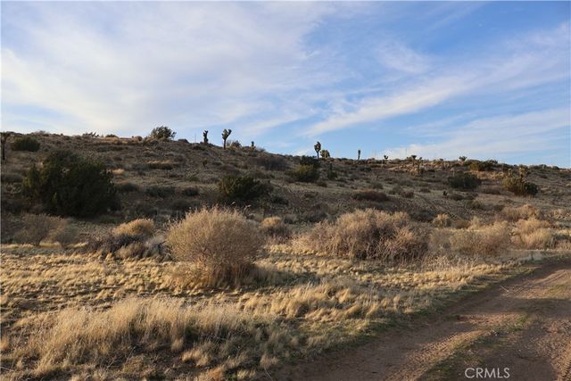 9955 Macron Street, Hesperia, CA 92344