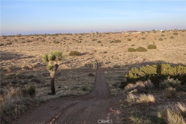 9955 Macron Street, Hesperia, CA 92344