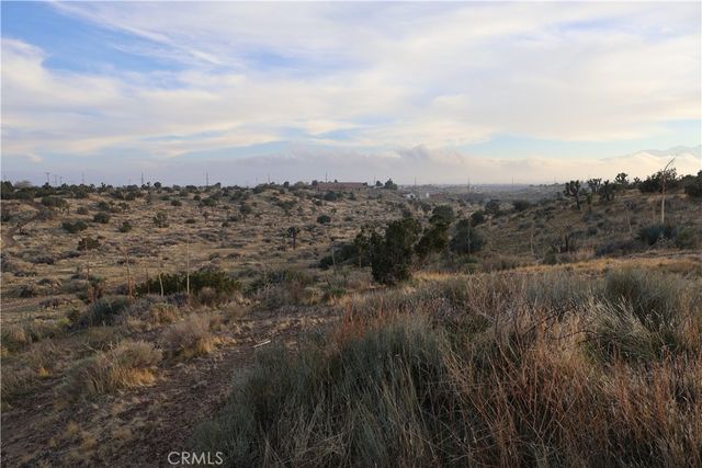 9955 Macron Street, Hesperia, CA 92344