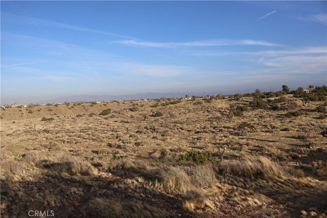 9955 Macron Street, Hesperia, CA 92344