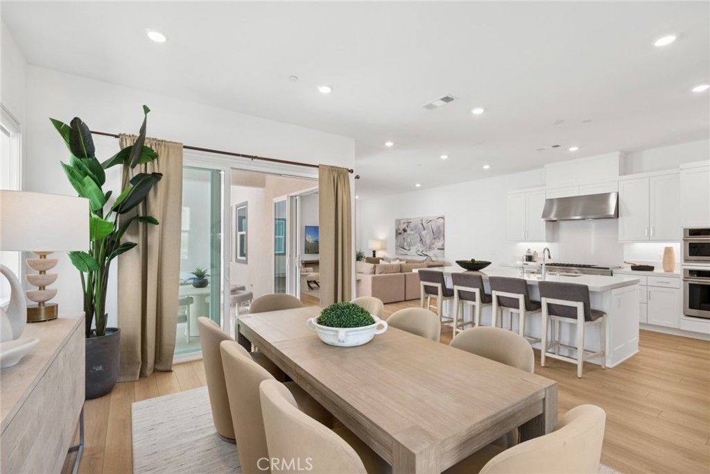 446 Sonia, Irvine, CA 92618 — photo 3